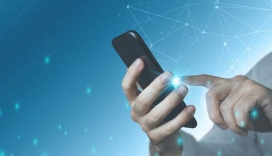 News Media phone 7x3